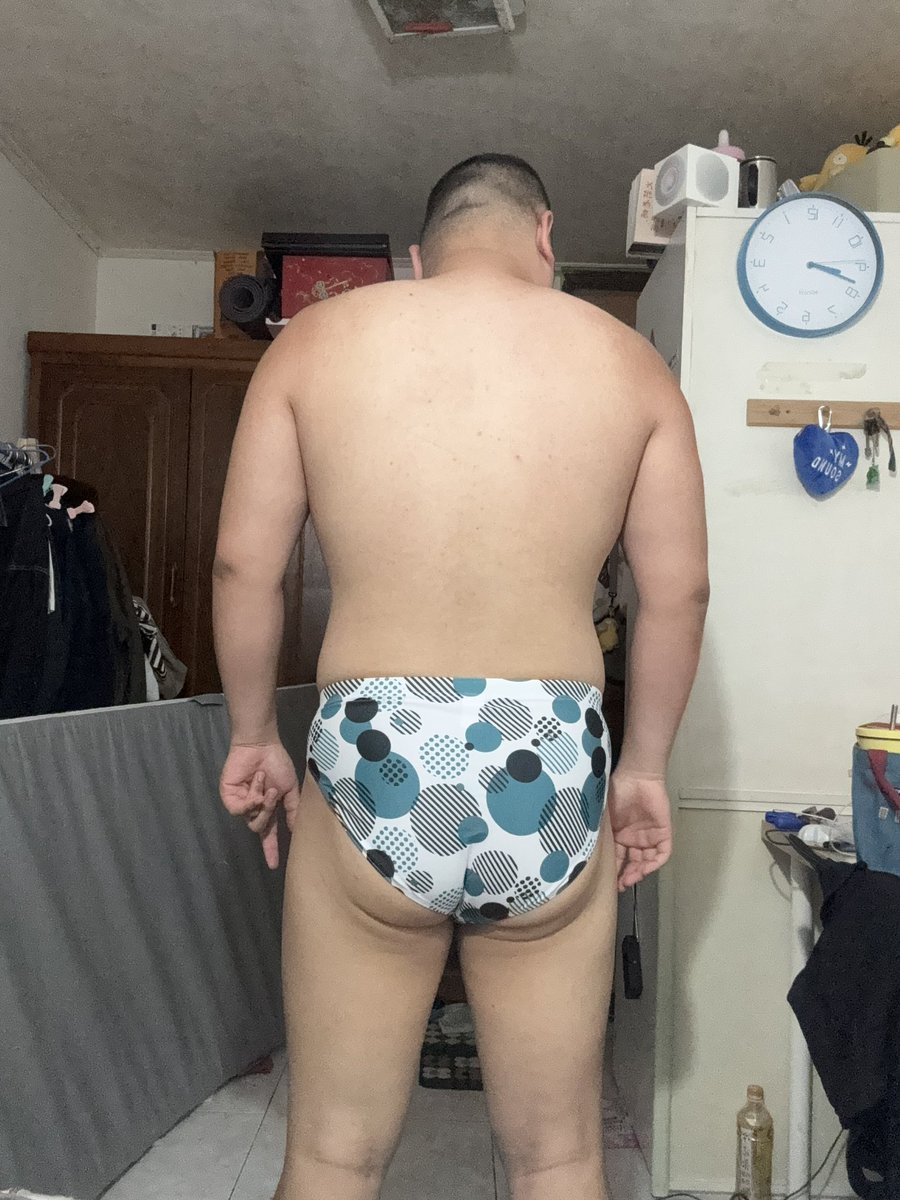 Mhsjshw's tweet photo. 看來要找時間游泳了😆 https://t.co/RwBwHkoJgP