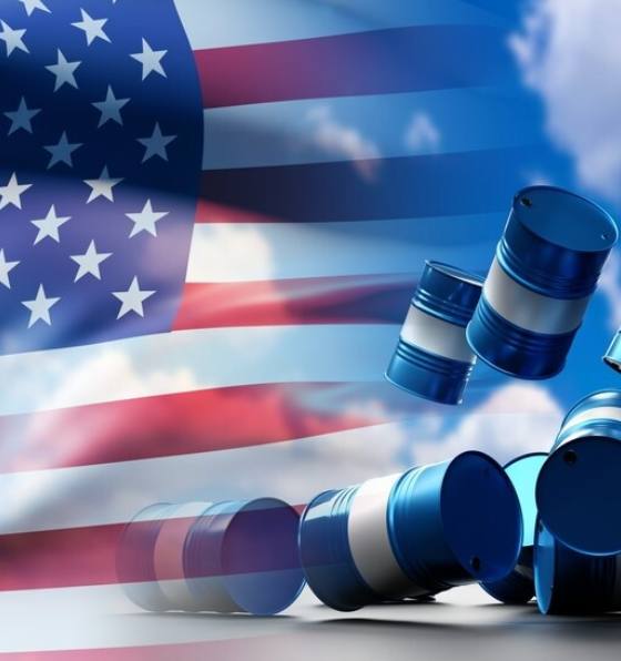 pulsealpha_'s tweet photo. 🚨BREAKING: 
US oil stockpiles plummet to lowest level since 2004, falling 10.6 million barrels amid Middle East supply disruptions and surging prices. 💡 https://t.co/RJYaXcRDhp