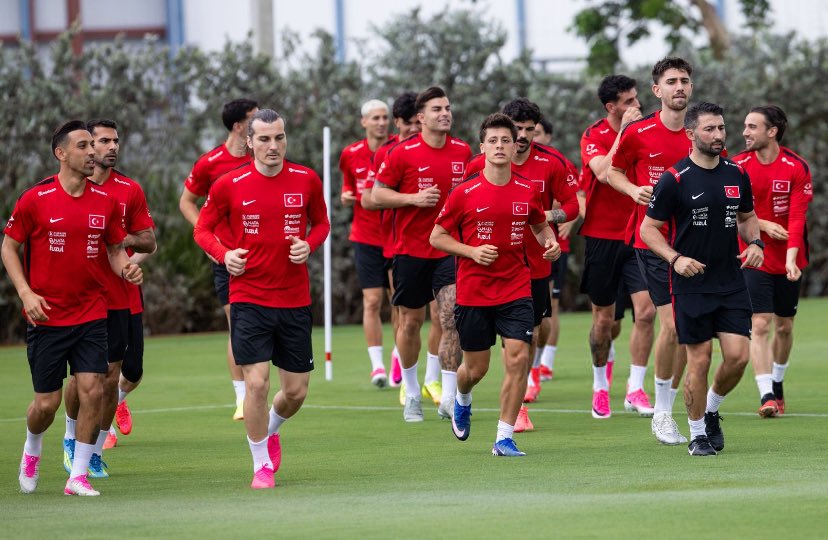 Jaggodc's tweet photo. First Training Session in USA ✅🇺🇸
#FIFAWorldCup https://t.co/Yt7KfjhcvR