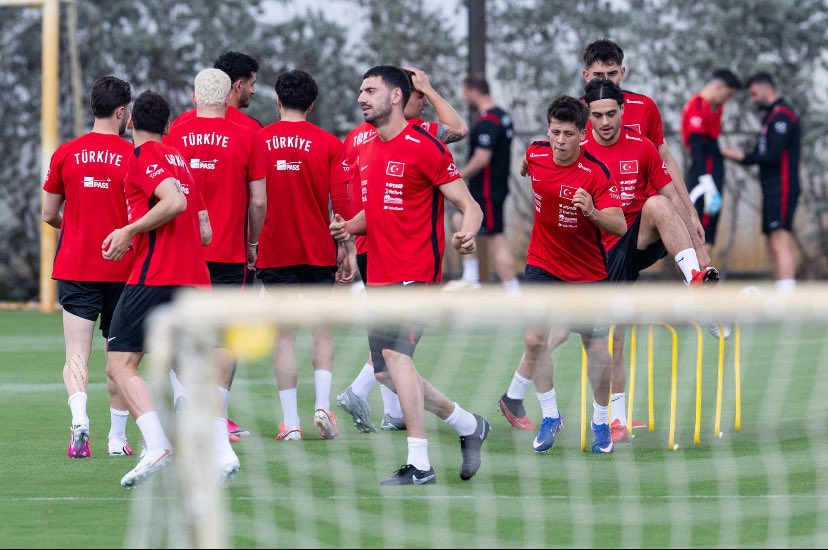 Jaggodc's tweet photo. First Training Session in USA ✅🇺🇸
#FIFAWorldCup https://t.co/Yt7KfjhcvR