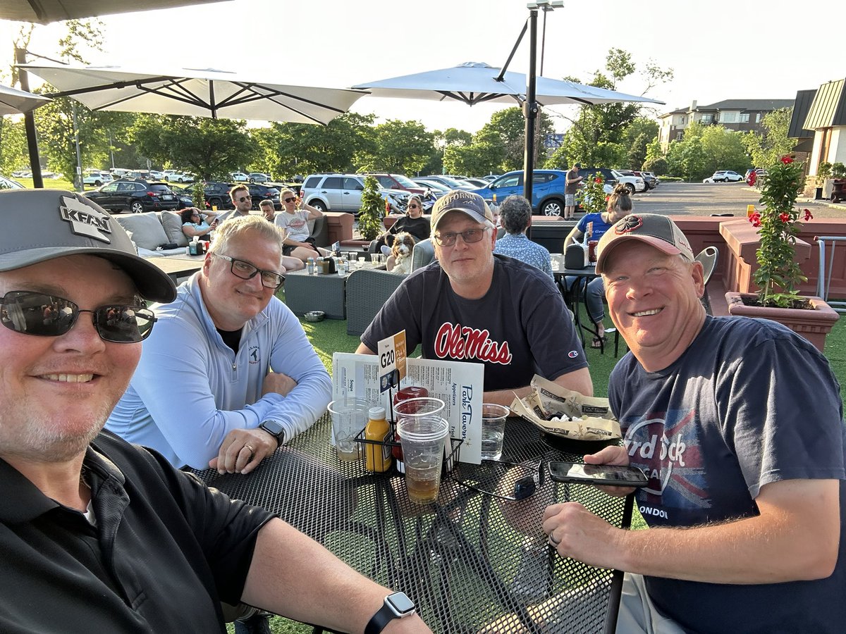 RadioFalness's tweet photo. Lost a real close friend today after an incredible battle. @hogiehockey is an inspiration to all who knew him and I’ll miss him forever! https://t.co/2bn1JazU8g