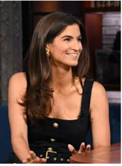 ForAllAndNone's tweet photo. She DOES smile! #CNN https://t.co/BpcYnsPh8A