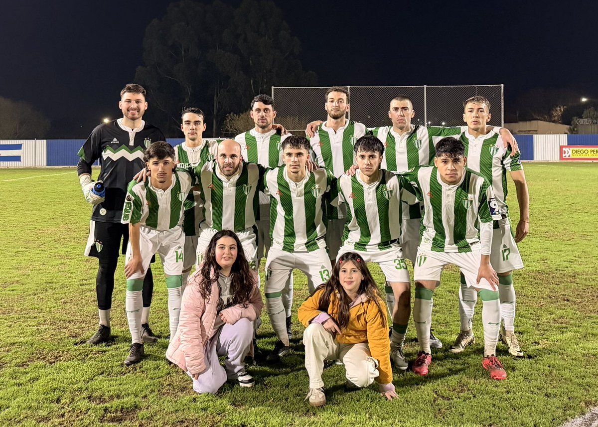 universal1910's tweet photo. Final del partido en Libertad.

📌 Campana 5 - Universal 1

⚽️ Mathías Rodríguez https://t.co/CTA17ueVhX