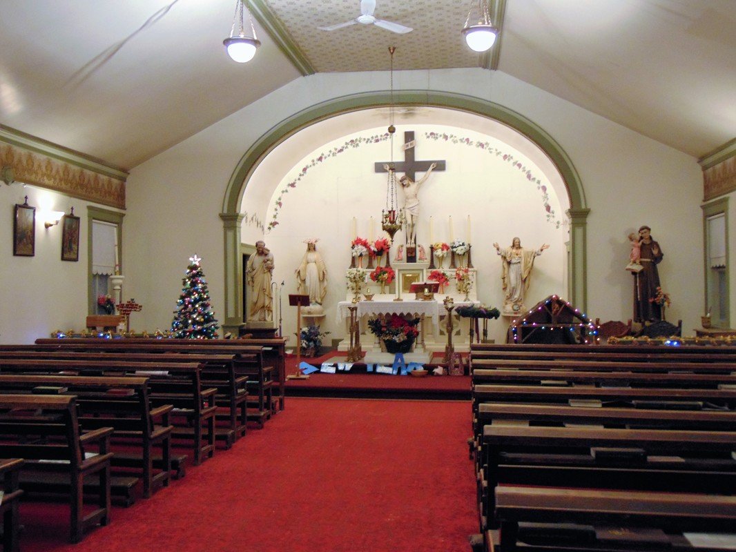 CanCathAes's tweet photo. St. Mary's Catholic Church in Dawson City, Yukon (completed in 1904) https://t.co/xiVKgyCIC8