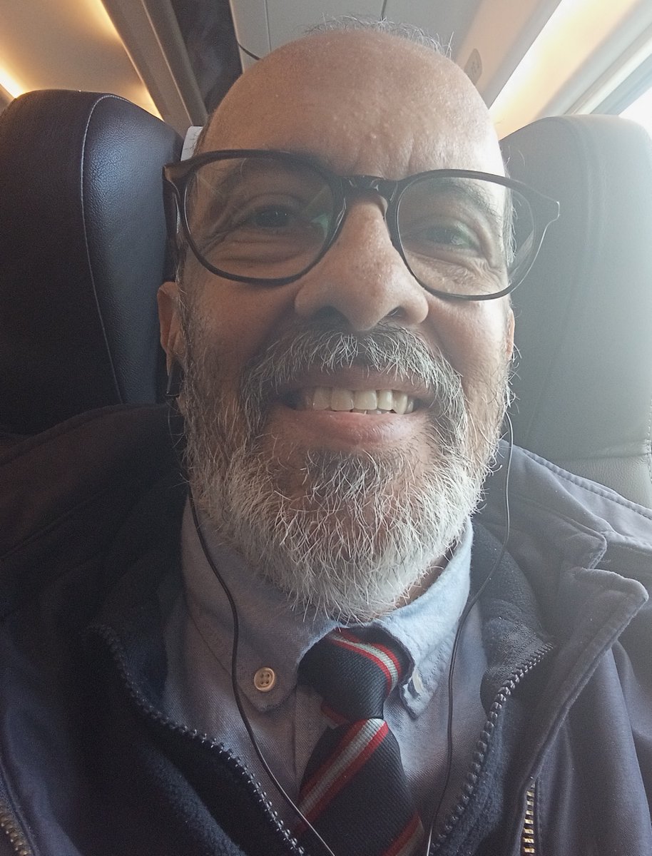 angolasempre's tweet photo. Após doze dias de ausência, estou de volta! https://t.co/UDrn9hKWbG