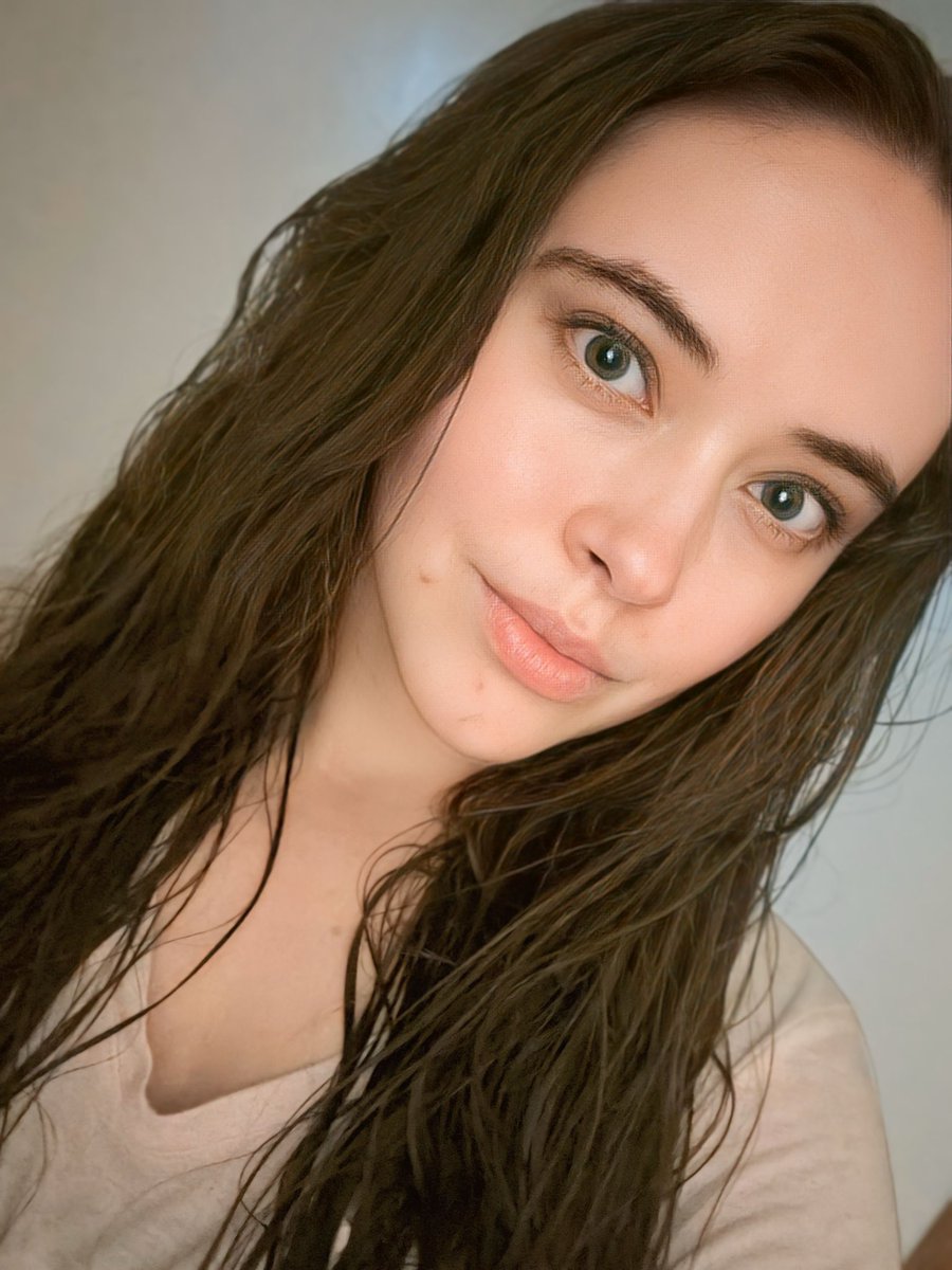 Alyona tweet media