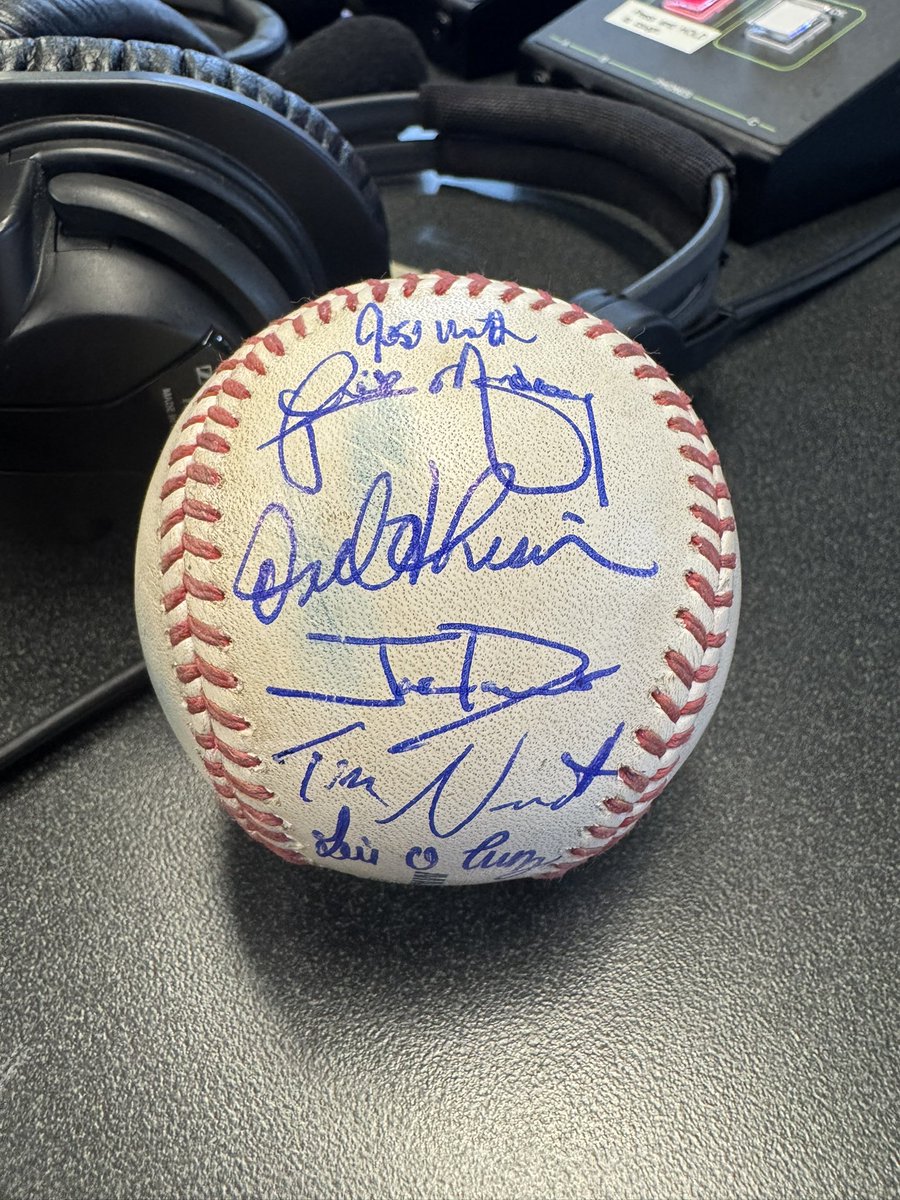 TimNeverett's tweet photo. My fellow @Dodgers broadcasters signed this ball that was fouled into our radio booth on Monday night and today gave it to 5 and 7 year-old Alex and Liam who are two very big #Dodgers fans. https://t.co/MSWUgu7Pv0