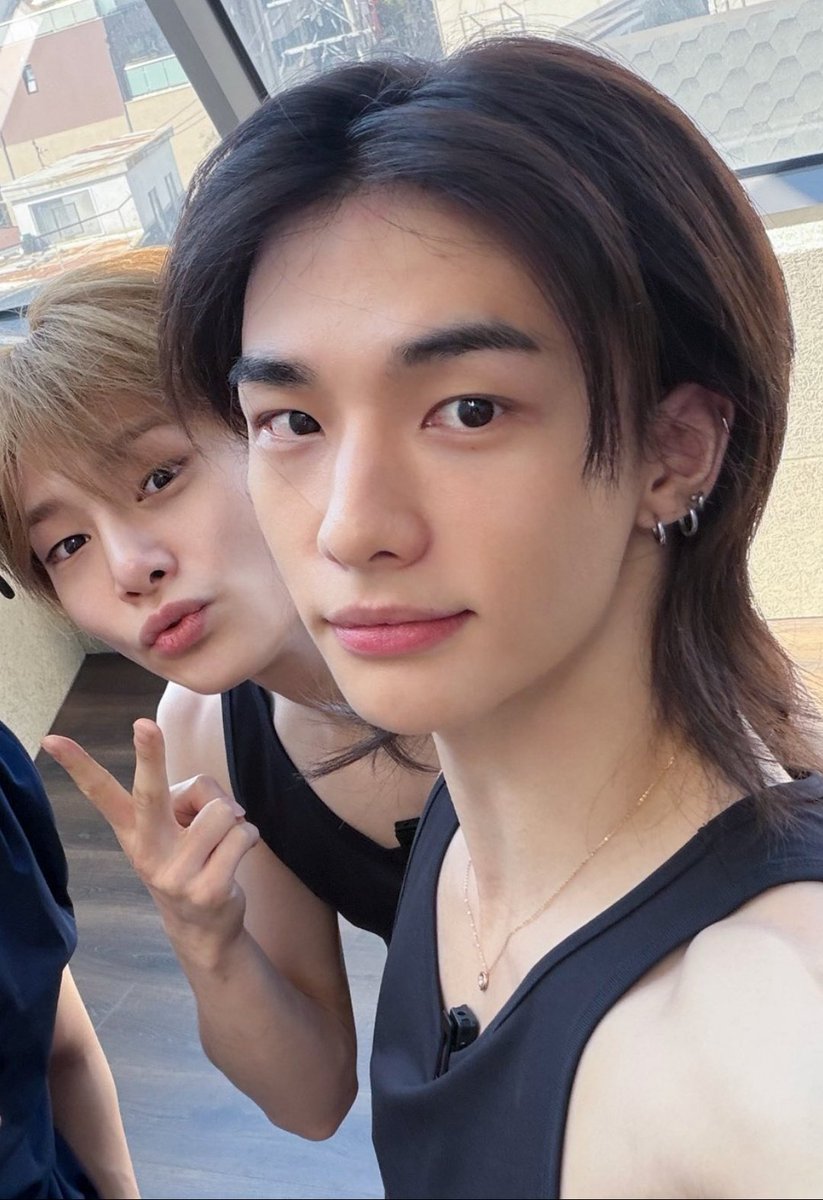 Zyyncake's tweet photo. Just a cute selca after pilates date📸 https://t.co/SjPN5do2Ac