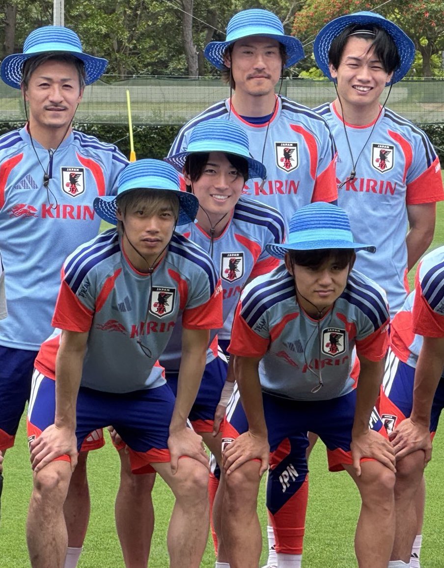 タケお誕生日おめでとう❗️🎁🎊👏👏👏 W杯では純也や敬斗らの