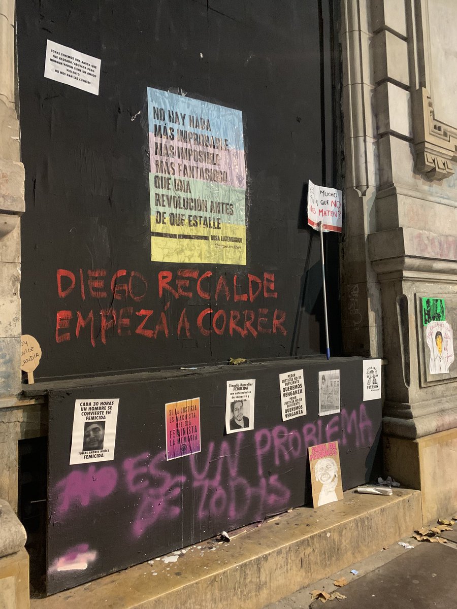 k_ty1990's tweet photo. @DiegoJRecalde Lo lograste! Sos famoso y solo por decir una pelotudez tras otra. https://t.co/4ehJ4jfJIG
