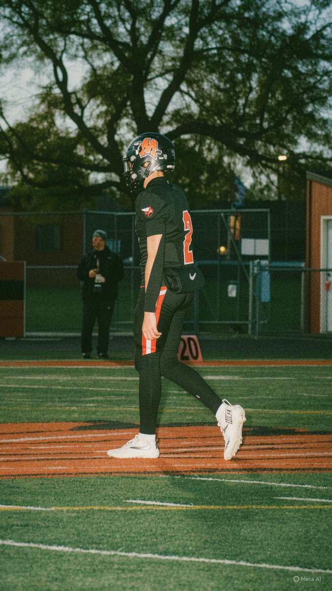 Recruit2Illini's tweet photo. Great news! Collin Richards, a promising 2029 quarterback from Minooka, IL, is set to attend the Illinois’ Rising Camp on June 8th. https://t.co/lTDKJnIYKQ