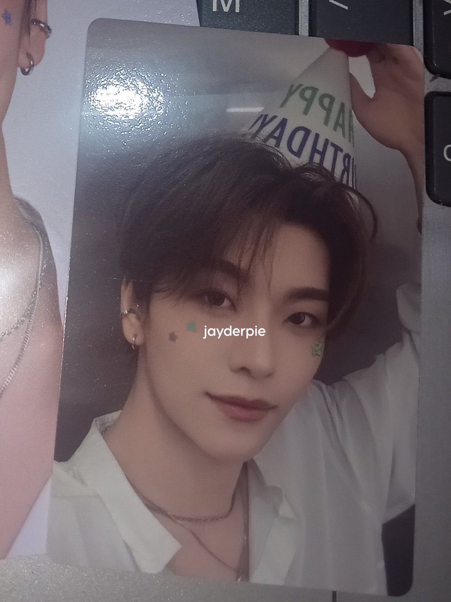 jayderpie's tweet photo. hai moots, ada yang mau pc sangwon sama pc xinlong ini ngga ya?? rencananya aku mau wts, kalo semisal ada yang minat boleh rep atau langsung dm aku aja ya, thank you https://t.co/boWGCVwhg2