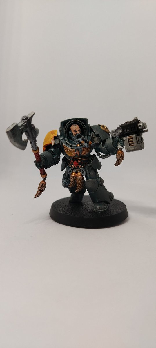 BboyDarix's tweet photo. WOLFGUARD TERMINATORS
"The Sons of Fenris they are, hardened in the forge of their harsh world, eager for battle and honour. They are the GREY warriors, ashen like the wolf, whose greatest joy is to hear the clamour of steel amidst the din of war."
#SpaceWolves
#Warhammer40k https://t.co/dtfPBFoRwJ