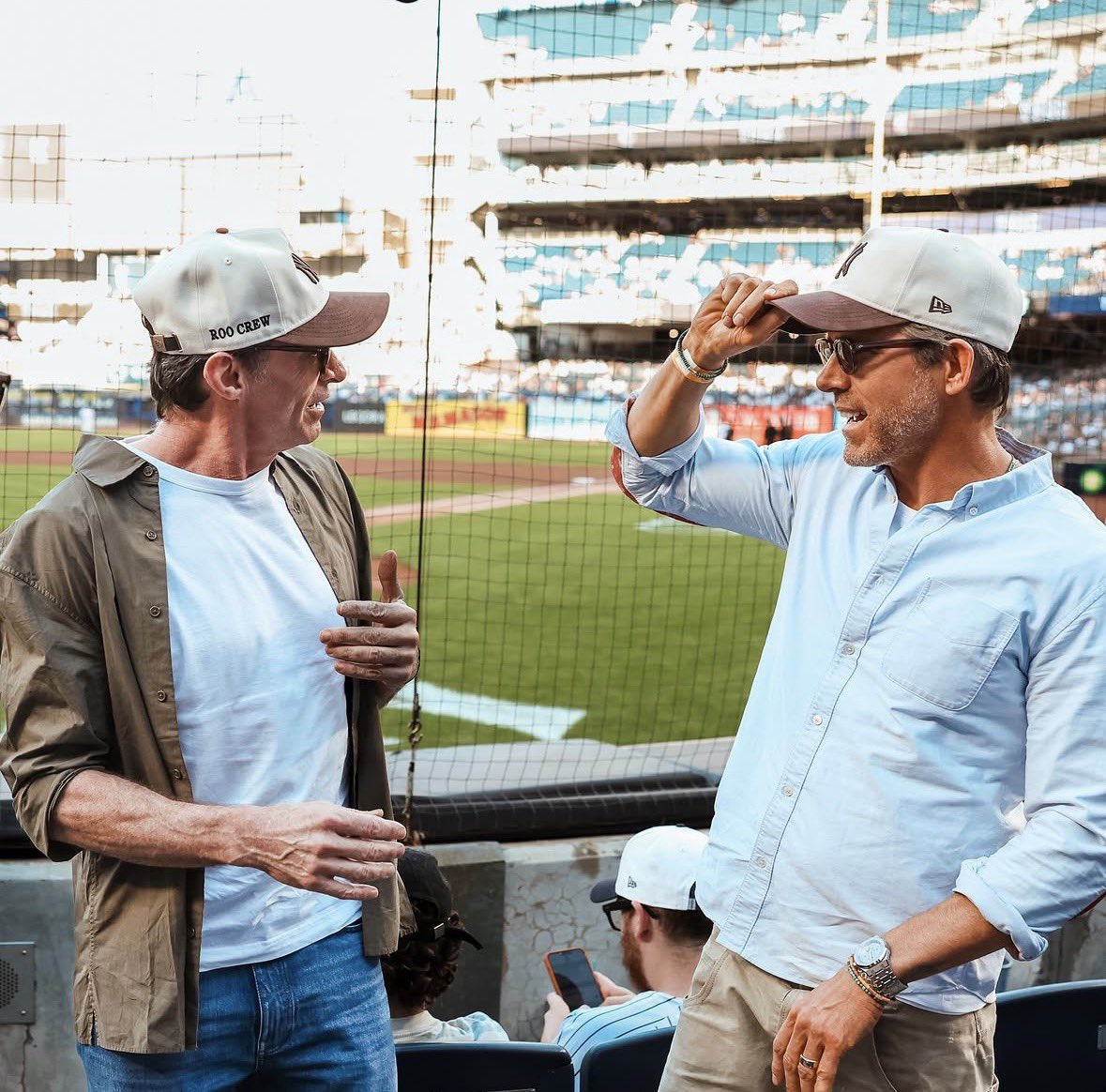 ReyncldsRyan's tweet photo. The band is back together! ⚾️ https://t.co/PTFHW6OJff