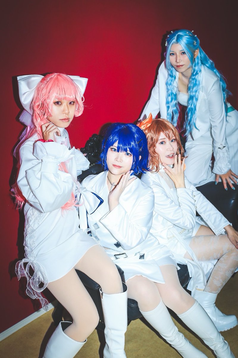 cherrysye's tweet photo. ZOZOコラボ第1弾
MORE MORE JUMP！

🌸 @kanonn0227 
🐧 @cherrysye 
🍑 @hakumaioich 
💧 @ac_71hn 
📸 @___tanuki___ 
#prsk_cos https://t.co/OeO2pJPzaD