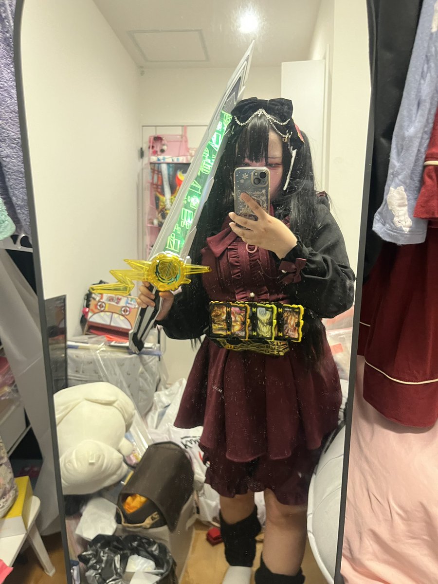 4api_0209's tweet photo. #じらいだー

⚡️ゴールデンアランジーナ⚡️ https://t.co/o7Hp1RiH6j