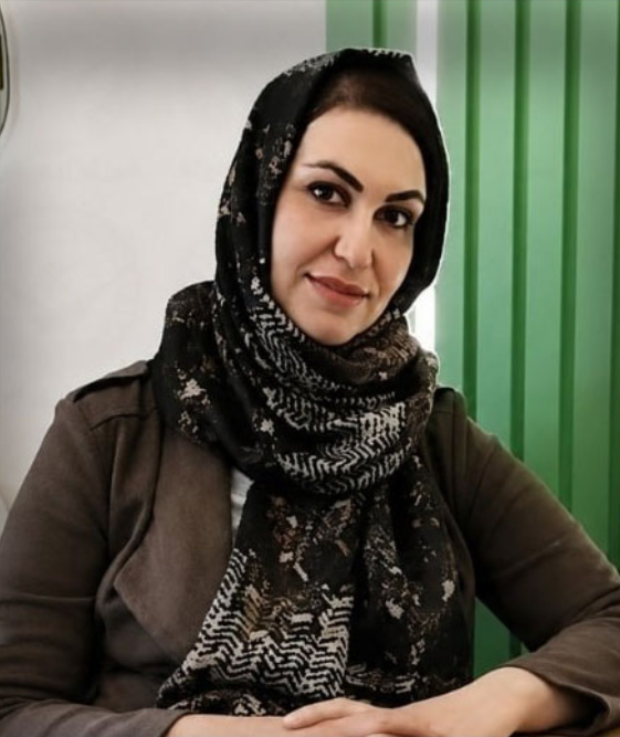 CSDHI's tweet photo. Mojdeh Hashemi Bazargani, habitante d’Alvand, demeure détenue à la prison de Qazvin depuis 61 jours sans qu’aucune décision n’ait été prise concernant son dossier.
Selon une source proche de sa famille, elle est poursuivie notamment pour espionnage
Des aveux forcés auraient été obtenus sous la contrainte durant les interrogatoires et diffusés par une chaîne locale
Son état psychologique serait également préoccupant
#IranRevolution2026‌ #Iran