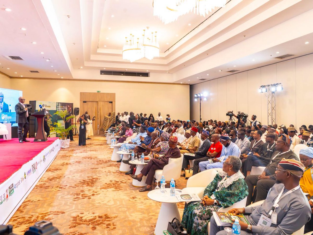ndpcngr's tweet photo. The National Commissioner/CEO of the Nigeria Data Protection Commission (NDPC), Dr Vincent Olatunji, delivered a goodwill message at Tech Convergence 3.0, themed, "Strengthening Nigeria’s Digital Independence: the Role of Policy, Digital Identity and .ng for Economic Growth," https://t.co/Soe9lTX6rO