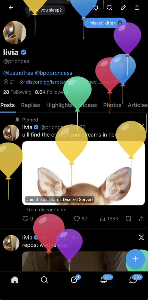 pricncss's tweet photo. balloons all over my page https://t.co/WbqlWboIrz