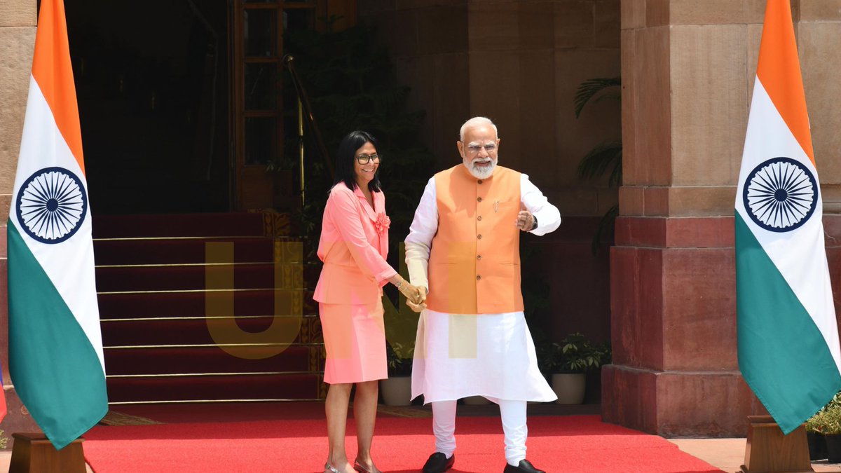 UNI_Photos's tweet photo. In Photos | Venezuela Acting President Delcy Rodríguez and Prime Minister Narendra Modi ahead of their meeting at Hyderabad House in Delhi on Thursday (04/06).

📸: Prem Singh / UNI

@PMOIndia | @narendramodi | @delcyrodriguezv | @MEAIndia | @IndiaVenezuela | #MEA | #NarendraModi | #RandhirJaiswal | #IndiaVenezuela | #UNI