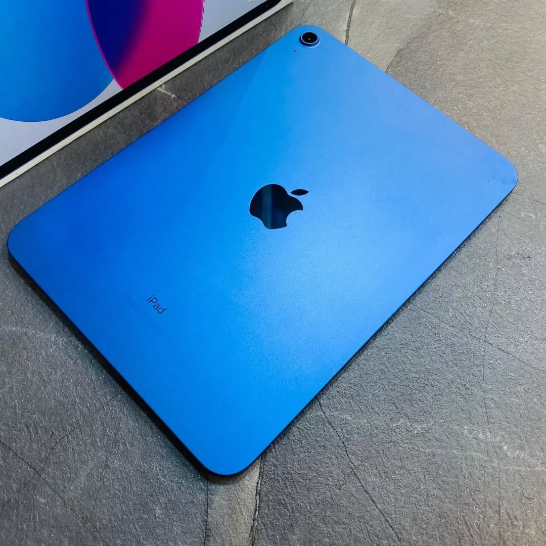 nabtechscopug's tweet photo. Apple iPad 10th Gen - Like New!
✅Blue 
✅WiFi| 64GB
✅Condition: 10/10 -Perfect!
✅Battery Capacity:7606mAh
✅Quick Deal

 #AppleiPad #iPad10thGen #iPad https://t.co/t26xqw6lgn