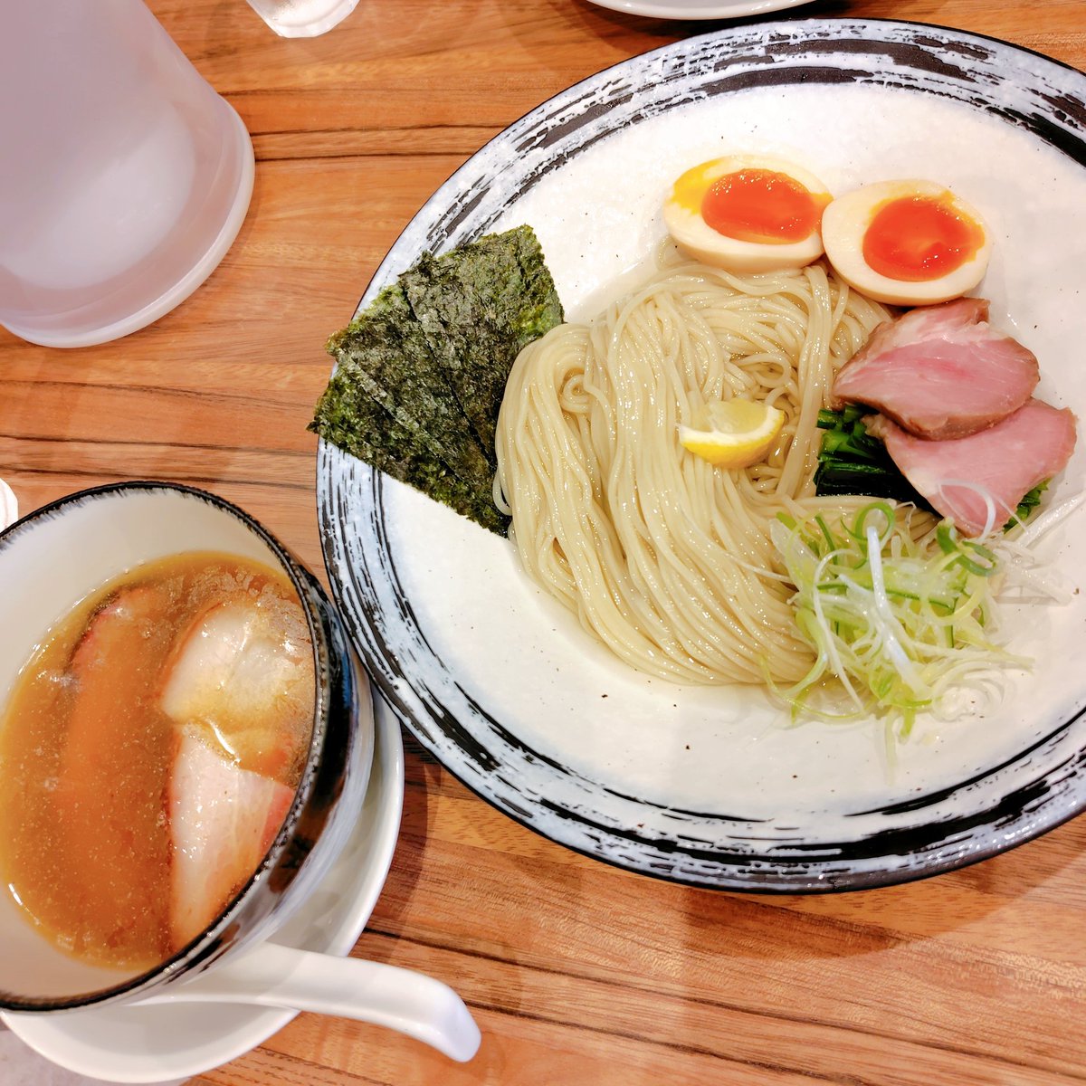 siosotogohan's tweet photo. 家族が好きなお店らしい
#麺処こし田
#青森
#ラーメン
#つけ麺 https://t.co/ZIGNMdyG1W