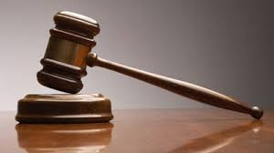 SABCNews_Radio's tweet photo. [LISTEN] Chief Negotiator and Labour Relations Officer for the Public Servants Association Kagisho Kagisho says he has it on good authority that State prosecutor Mkhuseli Ntaba was never suspended. 

https://t.co/2U0ahRBRzc

#SABCNews #FirstTakeSA https://t.co/qwPrMSQmbA