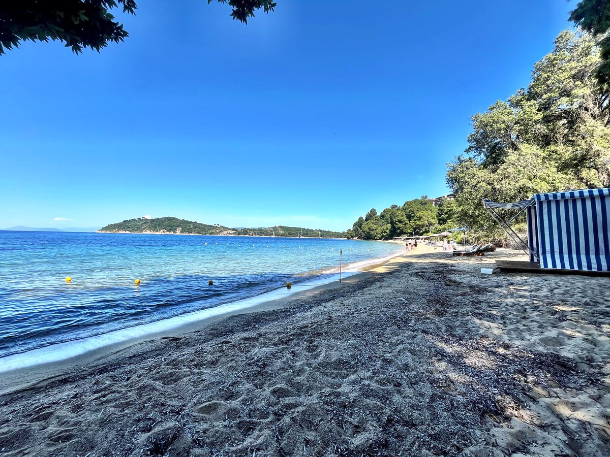 maximossilver's tweet photo. @EvertonHel I'm flying home from Skiathos tomorrow been here 10 day it's an absolutely beautiful island loads to do we will defo come back again,hopefully we can get another trip in later in year. https://t.co/kBO5YJAWIr