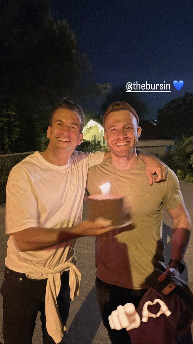 adoreeityyy's tweet photo. We got a pic of him with a birthday cake after two years…I’m crying 😩😩😩 #HappyBDayKeremBürsin https://t.co/Q51aKeWg0C