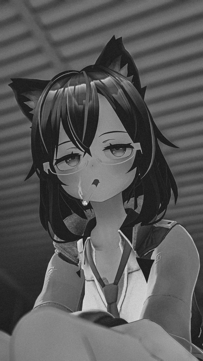 WanderingWlf's tweet photo. Me in a good mood VS. Me when I've had enough...

📸: @4938 https://t.co/45EjfiOk47