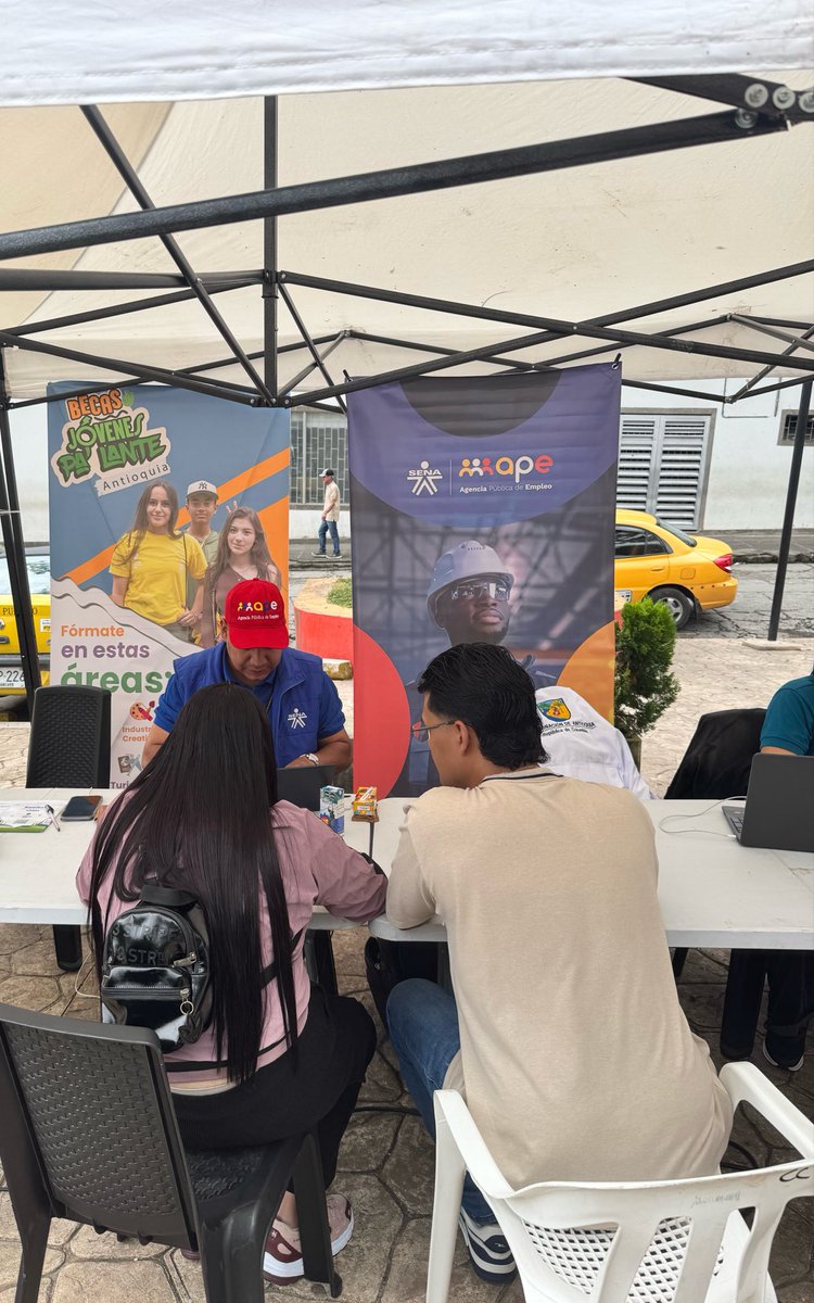 reysbs_c28's tweet photo. En #Tamesís Somos SENA en las Regiones. https://t.co/mDQ6pLJ7Iy