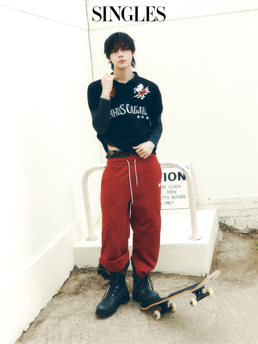 singlesmania's tweet photo. 앤팀 의주, 니콜라스, 조가 그려낸 청춘의 어느 오후. 싱글즈 재팬 6월호에서 더 많은 화보와 인터뷰를 만나보세요.

🔗 https://t.co/kCN1CR9ATa

#앤팀 #의주 #니콜라스 #조 #andTEAM #EJ #NICHOLAS #JO @andTEAMofficial https://t.co/4KNU1lw97g