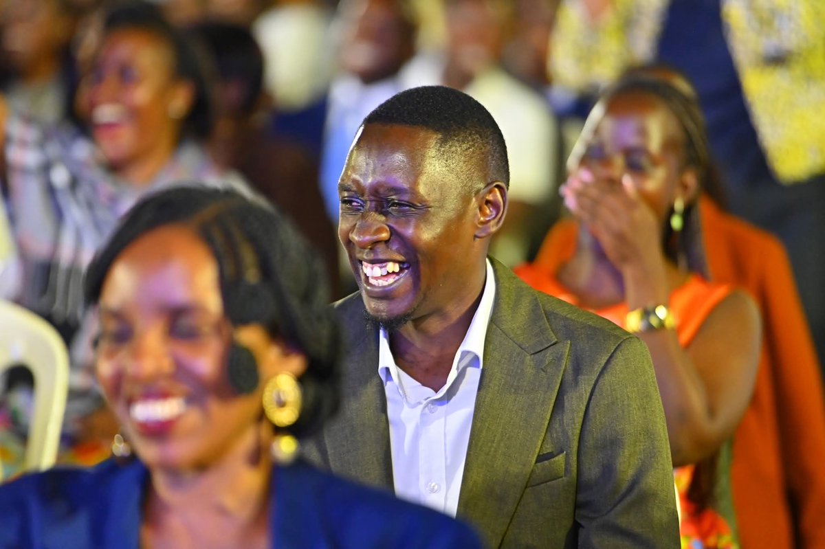 MercyMay413336's tweet photo. Whatever is hidden must be sought to be found. But you see, the problem with some people, they just go with the scripts of their historic experience. And they say, this is me. And they never find that life of them, of theirs, that is actually hidden in Christ #ProphetElvisMbonye https://t.co/nGit5IqG5z