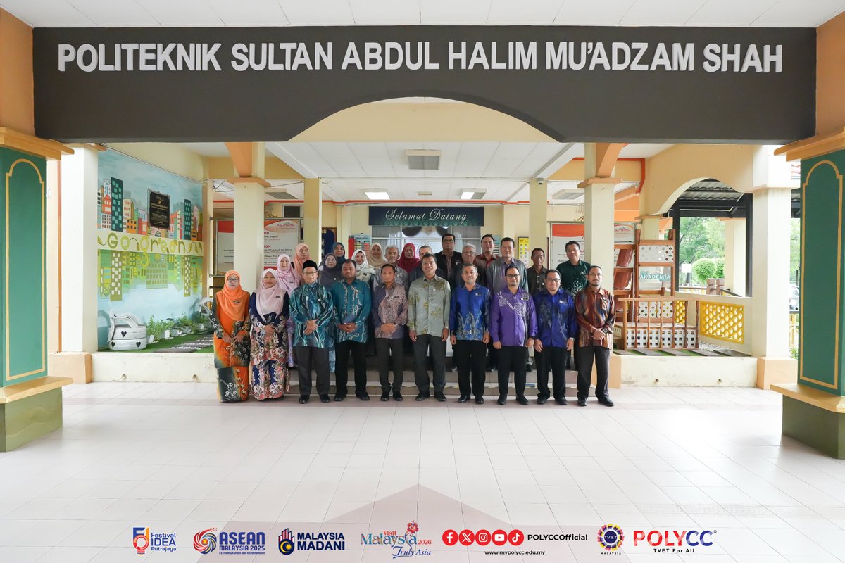 POLIMAStweet's tweet photo. Lawatan Kerja Strategik oleh Timbalan Ketua Setiausaha (Pengurusan &amp; Pembangunan) Kementerian Pendidikan Tinggi (KPT), YBhg. Datuk Ts. Dr. Mohd Nor Azman Hassan bagi meninjau dan memperkasakan infrastruktur POLIMAS hari ini 4 Jun 2026 https://t.co/f6Gdoblwsr
