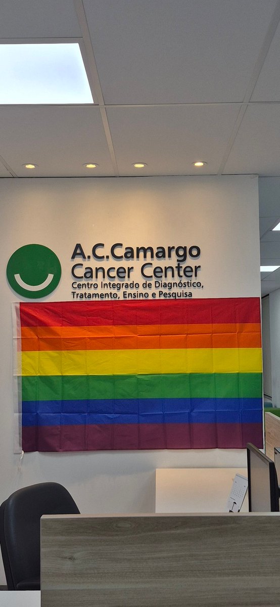 eicspalaces's tweet photo. feliz mes do orgulho https://t.co/BlAlTnZRZj