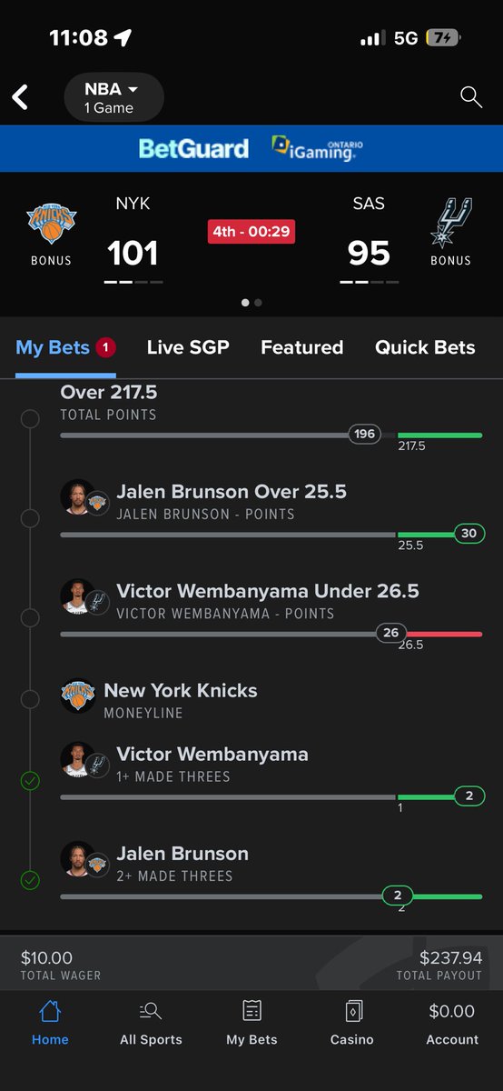 aceslimz's tweet photo. Happy Knicks won but 😔 why the over gotta do this to me https://t.co/yszKxS7JpZ