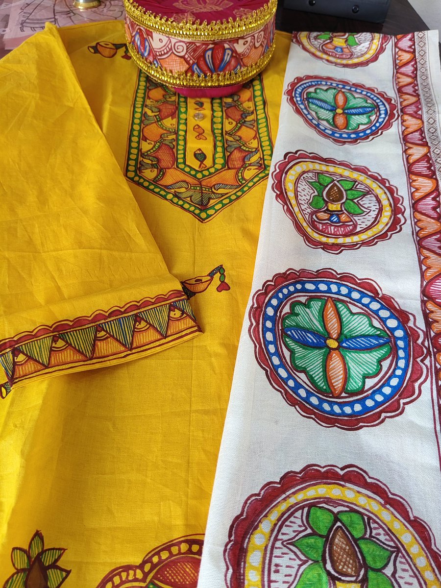 mithilakritihub's tweet photo. Jenau special kurta 
Barua ke lel
👉Cotton stitched kurta with the theme of jenau.
👉Paag
👉Dopta with mithilaart.
#threadceremony #mithilapainting #artofmithila #mithilaculture #mithilaarts https://t.co/wCdmOsOvjh
