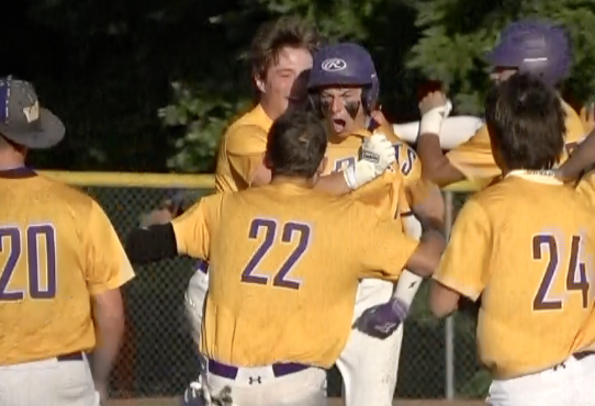 Channel1450com's tweet photo. Williamsville Finds A Way! Bullets Walk It Off In The Ninth To Beat Roxana And Advance To The Sectional Championship  https://t.co/6j41PqX1fN https://t.co/C9azLeHWVj