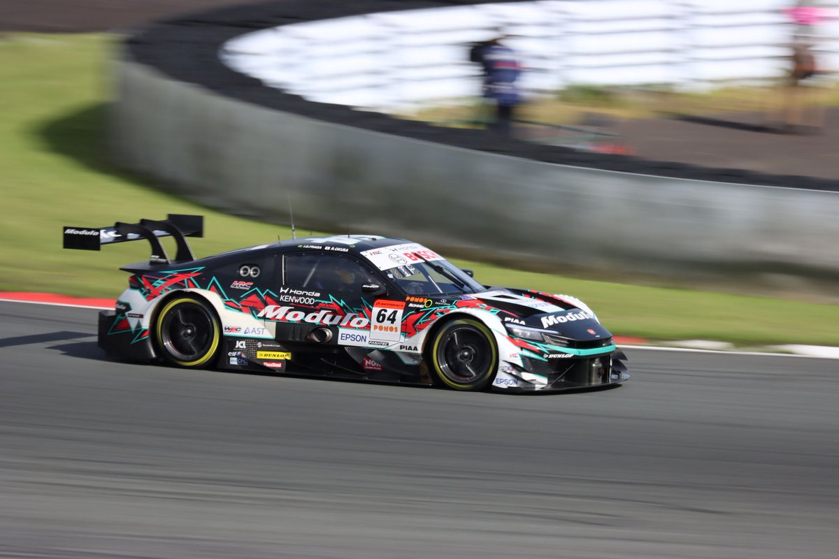 kunimitsu_kai's tweet photo. Modulo Nakajima Racing
#64 Modulo HRC PRELUDE-GT

中嶋悟代表
伊沢拓也監督
大��りき選手
イゴール・オオムラ・フラガ選手

Moduloスマイル
池永百合さん
根岸しおりさん

KENWOODレディ
星沢しおりさん

#Modulo64
#nakajimaracing 
#64号車の日 https://t.co/patRNwoQnv
