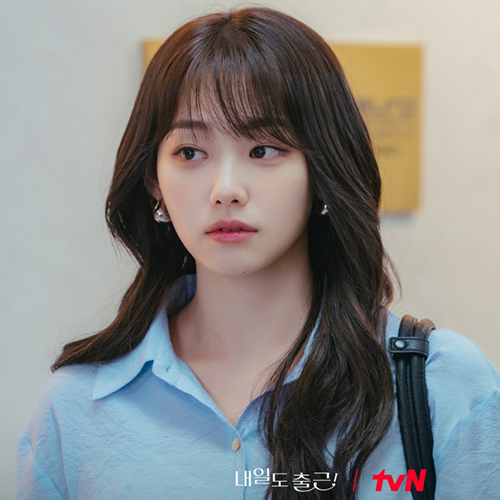 danmee17's tweet photo. 【調査開始】26年6月公開予定 新作ドラマで主演を務める韓国女優 期待度アンケート【候補4人】

投票はこちら↓ (6月18日11時〆切)
🔗 https://t.co/ffjbmEJblw

●候補
#シンイェウン ( #ShinYeeun ) 
#パクジヒョン ( #ParkJihyun ) 
#カンミナ ( #KangMina ) 
#チンギジュ ( #JinKijoo ) 

#韓国ドラマ #韓国俳優 #Danmee投票