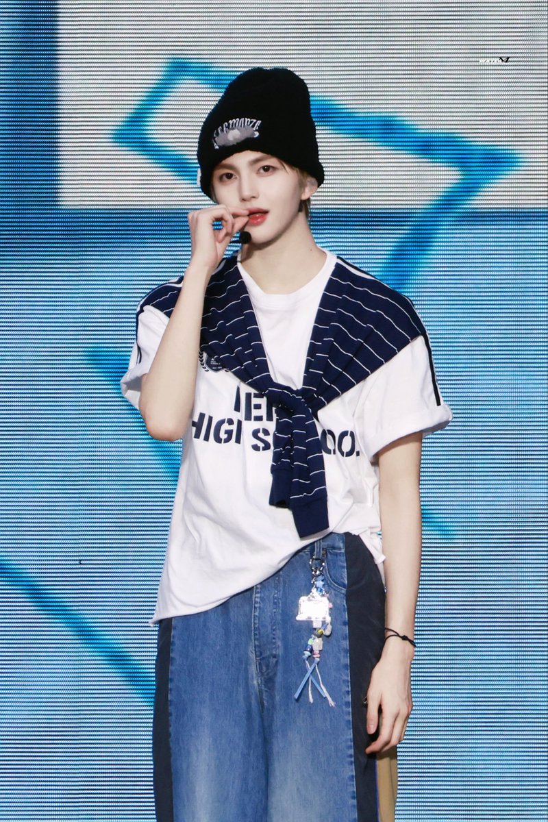 WaterMdy's tweet photo. お元気？

#HARUTA #ハルタ #하루타 
#SMTR25 #SMTRAINEE #SM연습생 https://t.co/NaHCB8wkOw