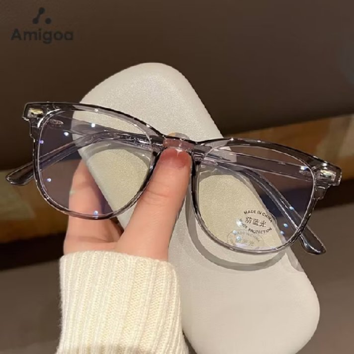 syaxja's tweet photo. Kalian harus cobain kacamata frame cantik biar visual makin menarik, nih aku kasih pilihan kacamatanya

Kacamata transparan
https://t.co/PRqxKlkY8J
Kacamata cat eye
https://t.co/dBKRFIlx5M
Kacamata bulat
https://t.co/LMmE0VFysj
Kacamata gaya hitam
https://t.co/YoTuZgP5td https://t.co/XrSiCaHRGT