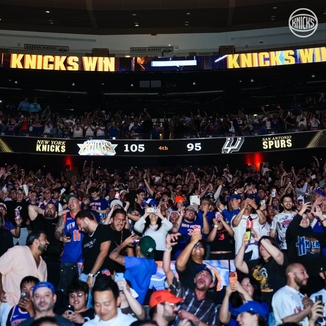 nyknicks's tweet photo. ENERGY!! https://t.co/iFdTItYwMo