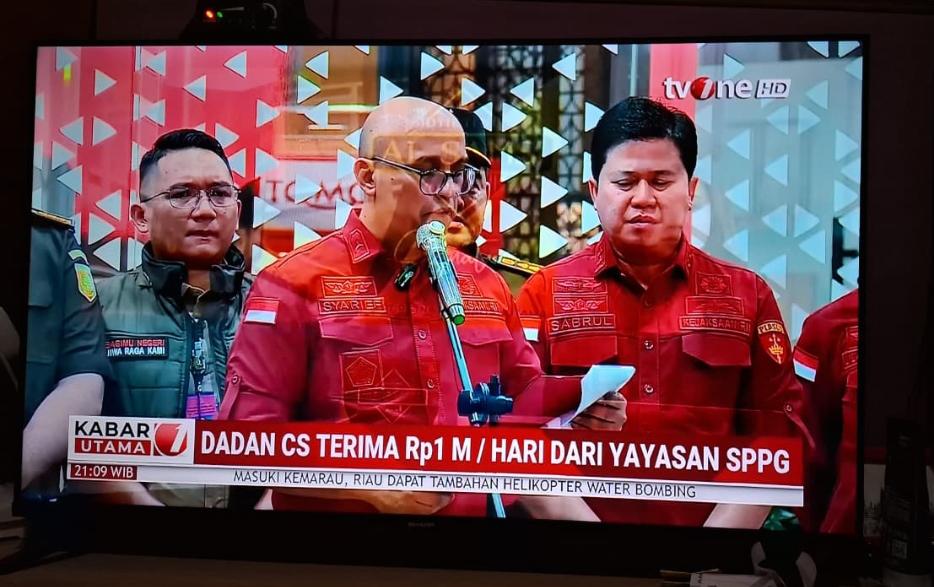 MakanOrigin's tweet photo. Bayangin dulu yah ges yaa, 1M/hari itu kira kira kalian kalau dapet uang segini sehari mau diapain nih??? manifesting........ 😂😂😂 https://t.co/rkRCPd2BQg