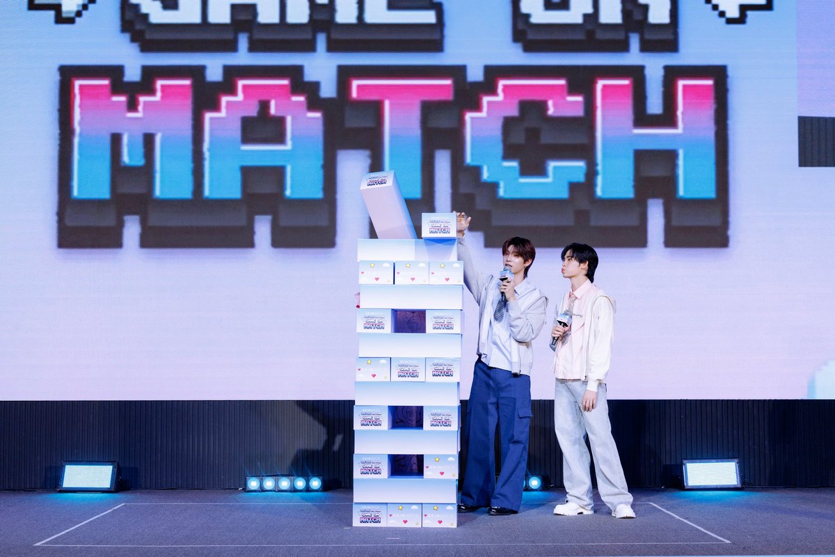 SkinEditorTH's tweet photo. Skin Editor Present
TeeteePor Game On Match 🎮

พี่สกินเอาภาพบรรยากาศสนุก ๆ ภายในงานและความน่ารักของตี๋ตี๋และป๋อมาฝากกันนะคะ 📷💖

#SkinEditorGameOnMatchxTTP
#SkinEditorxTeeteePor 
#twnpich #Porsuppakarn https://t.co/ZvnMonO2mQ