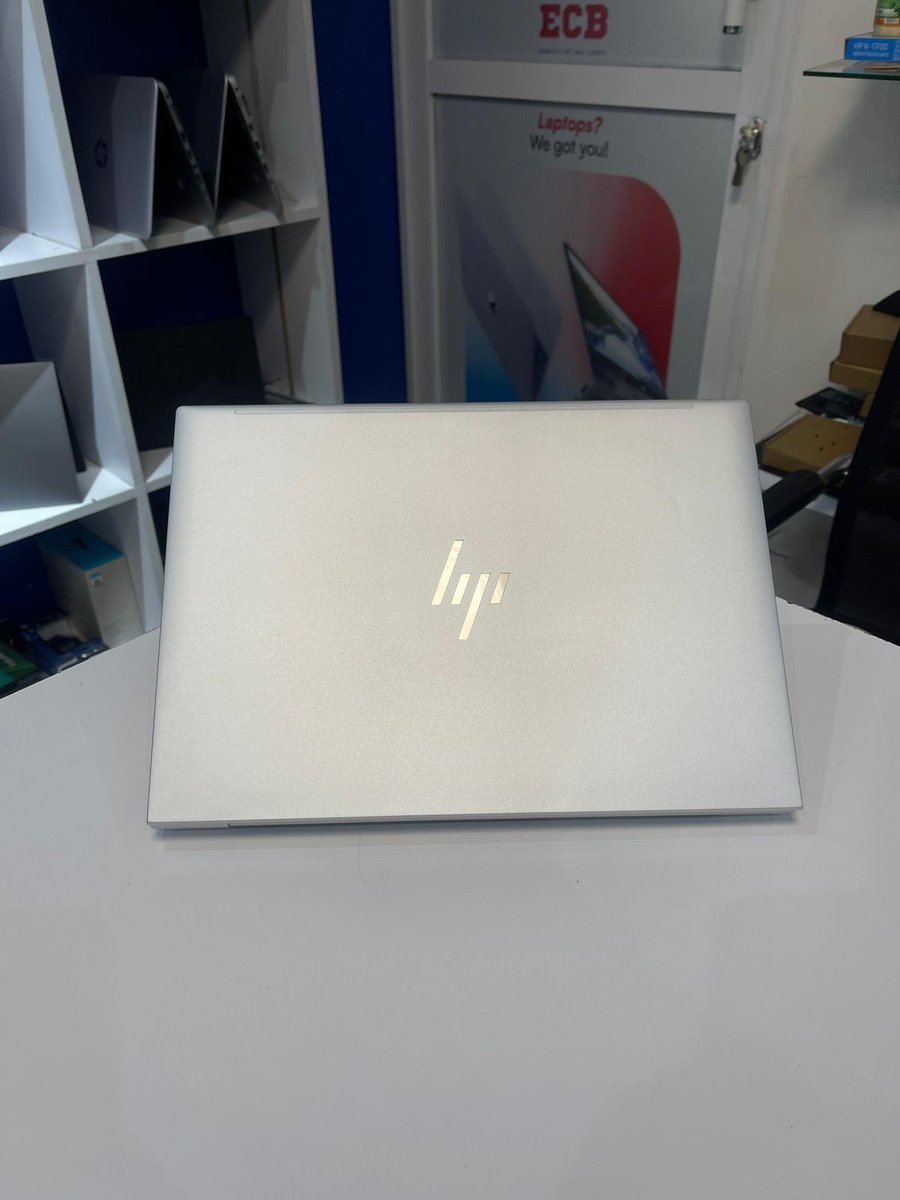 rubison_'s tweet photo. HP EliteBook 840 G10 13th Gen available. 🔥

✅CPU: Intel Core i7-1365U (10-core, 1.8-5.2 GHz, 12 MB cache, 15W)
✅RAM: 16GB DDR5-5200 MHz
✅Storage: 512GB PCIe 4.0 NVMe SSD
✅Display: 14” WUXGA (1920x1200), IPS, 400 nits
✅OS: Windows 11 Pro
✅Connectivity: Wi-Fi 6E, Bluetooth 5.3, 2x USB4-C, 2x USB-A, HDMI 2.1, 3.5mm

For only KSH 75,000. 

Call/WhatsApp 0717040531
https://t.co/ODnkjuCI0F
📍 Iconic Business Plaza 3rd Floor T12
🎁 Bag or Mouse