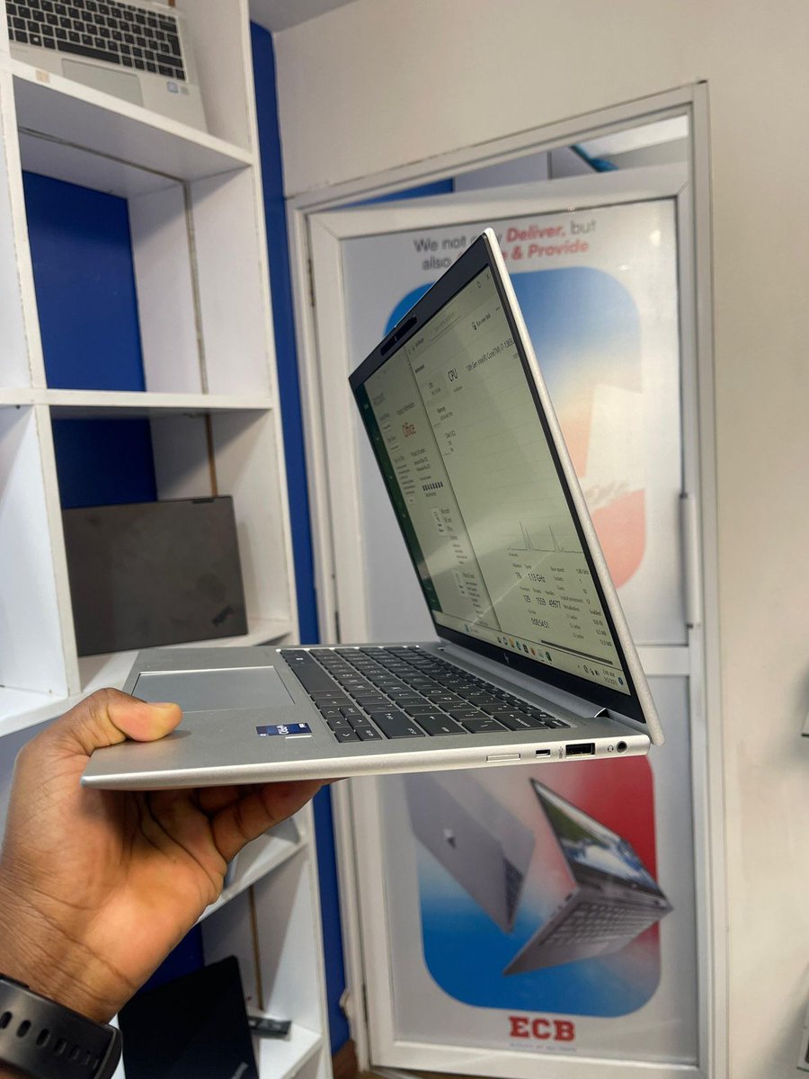 rubison_'s tweet photo. HP EliteBook 840 G10 13th Gen available. 🔥

✅CPU: Intel Core i7-1365U (10-core, 1.8-5.2 GHz, 12 MB cache, 15W)
✅RAM: 16GB DDR5-5200 MHz
✅Storage: 512GB PCIe 4.0 NVMe SSD
✅Display: 14” WUXGA (1920x1200), IPS, 400 nits
✅OS: Windows 11 Pro
✅Connectivity: Wi-Fi 6E, Bluetooth 5.3, 2x USB4-C, 2x USB-A, HDMI 2.1, 3.5mm

For only KSH 75,000. 

Call/WhatsApp 0717040531
https://t.co/ODnkjuCI0F
📍 Iconic Business Plaza 3rd Floor T12
🎁 Bag or Mouse