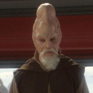 jtimsuggs's tweet photo. Absolutely wild to think about how Nute Gunray and Ki-Adi Mundi are both played by the same actor in the Prequel Trilogy. https://t.co/pD9ShOvSnO