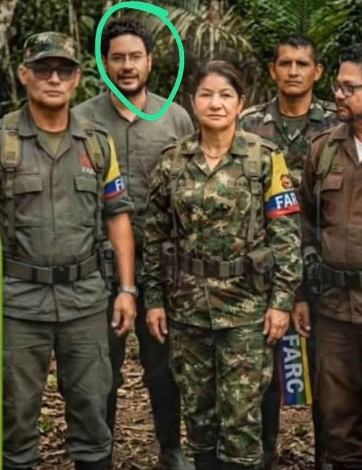 STE84N's tweet photo. @criticolombia3 @jvalenz68 https://t.co/jr6fO9rLQ9