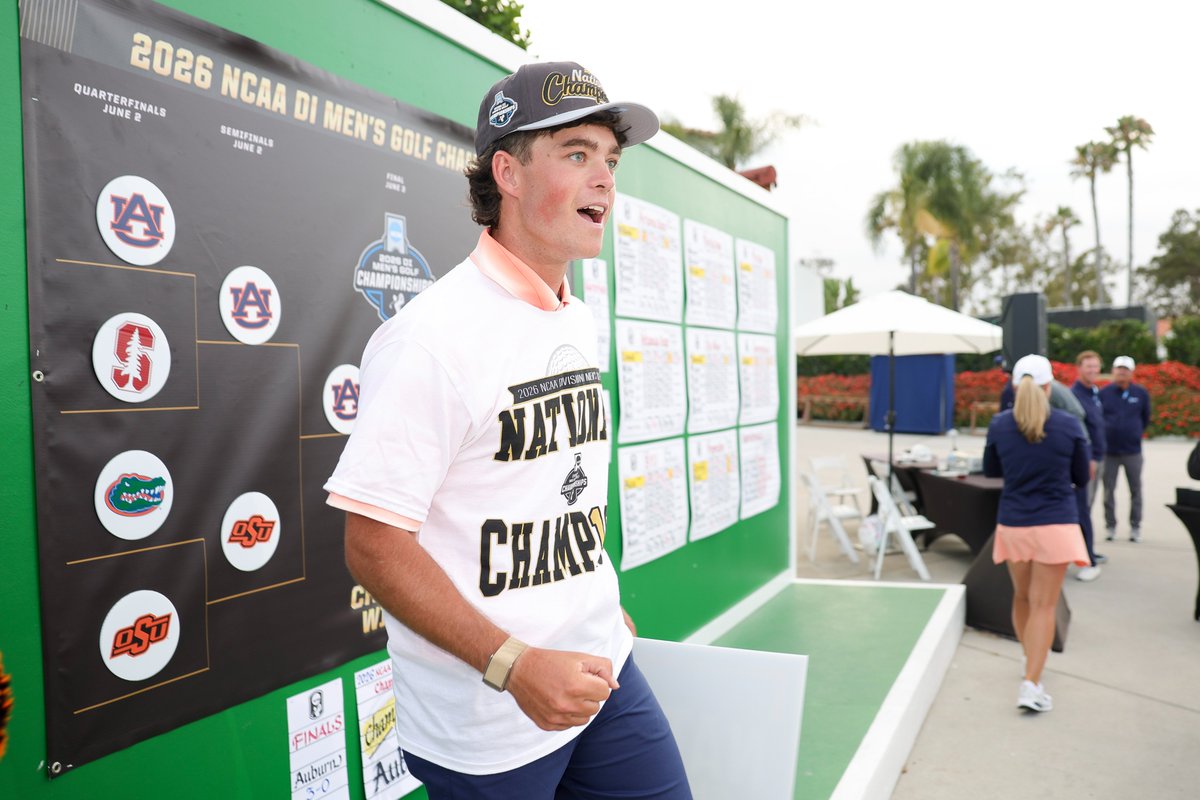 Cam_Jourdan's tweet photo. Two-time Fred Haskins winner.
Two-time Ben Hogan winner.
Two-time national champion.

One of the best to ever do it in college golf. Perhaps the best this century. 

Future is BRIGHT for Jackson Koivun @AuburnMGolf https://t.co/WYy46UZTxc